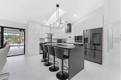 13947 Geranium Place, Unit #13947, Wellington, FL 33414 - Photo 9