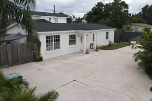 1613 Sherwood Ave, Mangonia Park, FL 33407 - Photo 3