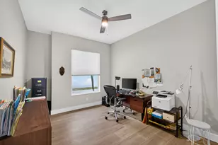 945 Bear Island Cir, West Palm Beach, FL 33409 - Photo 21