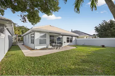 945 Bear Island Circle, West Palm Beach, FL 33409 - Photo 25