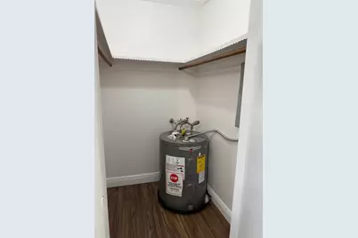 126 Cleveland Street, Unit #7, Lake Worth Beach, FL 33461 - Photo 17