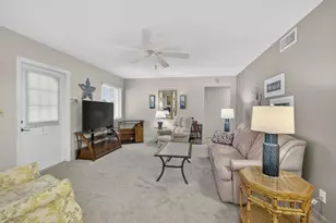 5960 Whispering Pine Way, Greenacres, FL 33463 - Photo 11