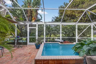 221 Canterbury Dr W, Palm Beach Gardens, FL 33418 - Photo 57