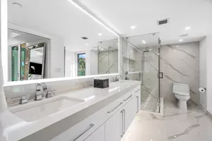 100 SE 5th Ave Unit, Boca Raton, FL 33432 - Photo 17