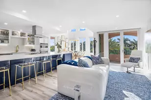 100 SE 5th Ave Unit, Boca Raton, FL 33432 - Photo 3