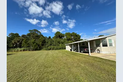 302 Tropical Isles Circle Circle, Fort Pierce, FL 34982 - Photo 3
