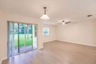 853 Imperial Lake Rd, West Palm Beach, FL 33413 - Photo 15