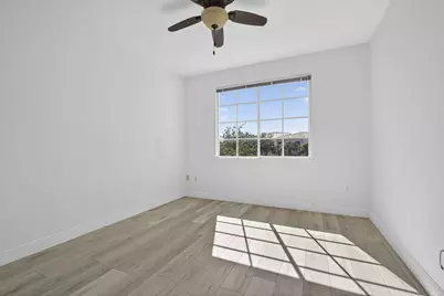 5301 Myrtlewood Circle E, Palm Beach Gardens, FL 33418 - Photo 9