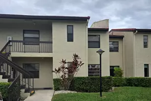 21213 Lago Cir, Boca Raton, FL 33433 - Photo 1