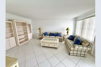 3087 Oakridge U, Deerfield Beach, FL 33442 - Photo 9