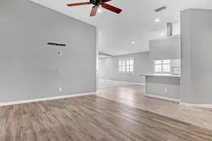 5011 Magnolia Bay Cir, Palm Beach Gardens, FL 33418 - Photo 5