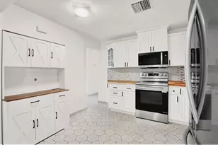 218 SW 12th Ave, Boynton Beach, FL 33435 - Photo 19