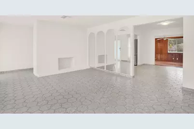 218 SW 12th Avenue, Boynton Beach, FL 33435 - Photo 3