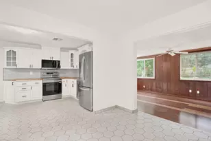 218 SW 12th Ave, Boynton Beach, FL 33435 - Photo 17