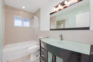 4220 NE 26th Terrace, Lighthouse Point, FL 33064 - Photo 21