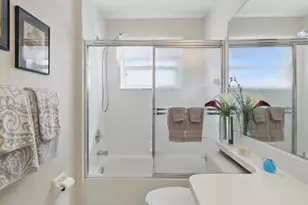 1054 NW Tuscany Dr, Port Saint Lucie, FL 34986 - Photo 27