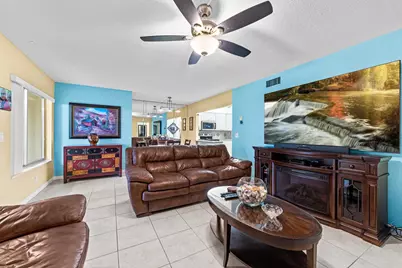 341 Pine Ridge Circle, Unit #D-1, Greenacres, FL 33463 - Photo 9