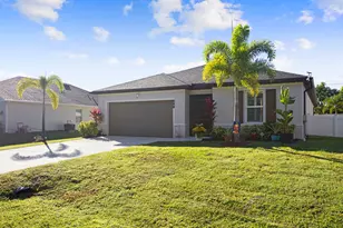 514 SW Kabot Ave, Port Saint Lucie, FL 34953 - Photo 3