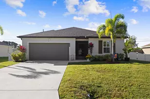 514 SW Kabot Ave, Port Saint Lucie, FL 34953 - Photo 1