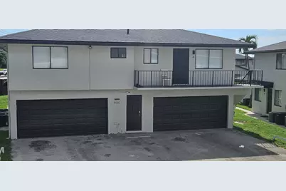 906 E Tiffany Drive, Unit #4, Mangonia Park, FL 33407 - Photo 1