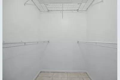 9905 Pineapple Tree Drive, Unit #210, Boynton Beach, FL 33436 - Photo 15