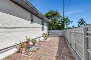 701 SW 1st Ave, Boynton Beach, FL 33426 - Photo 11