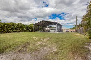 586 SW Kaabe Ave, Port Saint Lucie, FL 34953 - Photo 7