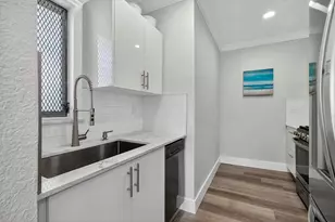 1004 Pennsylvania Ave, Miami Beach, FL 33139 - Photo 7