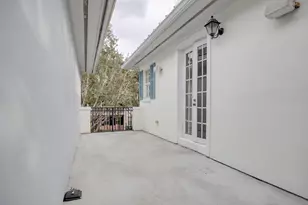 1030 W Heritage Club Cir, Delray Beach, FL 33483 - Photo 29