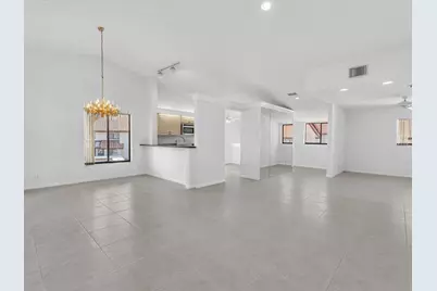 10694 Ocean Palm Way, Unit #202, Boynton Beach, FL 33437 - Photo 11