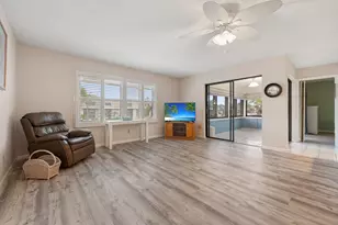 1800 SE Saint Lucie Blvd Unit, Stuart, FL 34996 - Photo 5