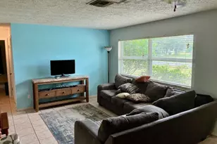 2351 SW Chestnut Ln, Port Saint Lucie, FL 34953 - Photo 3