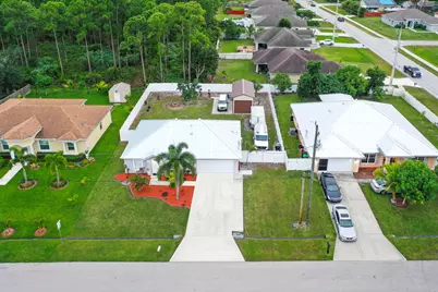 1682 SW Lofgren Avenue, Port Saint Lucie, FL 34953 - Photo 15