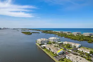 2160 Ibis Isle Rd, Palm Beach, FL 33480 - Photo 43