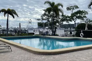 1660 12 Oaks Way, North Palm Beach, FL 33408 - Photo 47