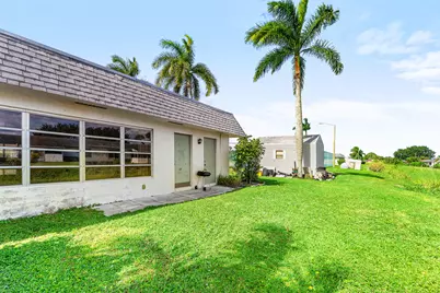 2638 Gately Drive E, Unit #1, West Palm Beach, FL 33415 - Photo 25