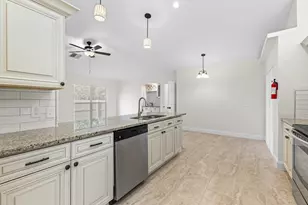 2141 SW Bayshore Blvd, Port Saint Lucie, FL 34984 - Photo 19