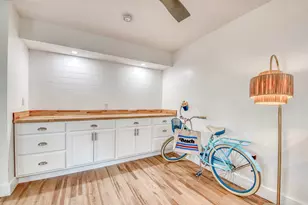 106 Linda Ln, Palm Beach Shores, FL 33404 - Photo 9