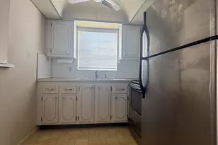 268 Windsor L, West Palm Beach, FL 33417 - Photo 9