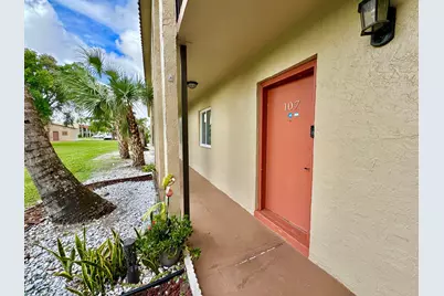6074 Forest Hill Boulevard, Unit #107, West Palm Beach, FL 33415 - Photo 19