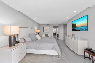 1900 Consulate Place, Unit #2104, West Palm Beach, FL 33401 - Photo 21