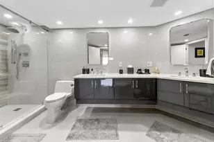 1900 Consulate Pl, West Palm Beach, FL 33401 - Photo 23