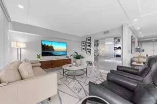 1900 Consulate Pl, West Palm Beach, FL 33401 - Photo 11