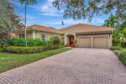 132 Via Castilla, Jupiter, FL 33458 - Photo 1