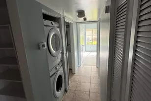 1110 Green Pine Blvd, West Palm Beach, FL 33409 - Photo 9