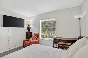 1009 Green Pine Blvd, West Palm Beach, FL 33409 - Photo 17