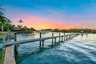 107 Lighthouse Dr, Jupiter Inlet Colony, FL 33469 - Photo 1