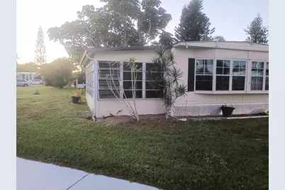 10 Montilla Way, Port Saint Lucie, FL 34952 - Photo 3