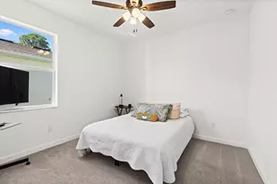 460 Veridian Cir NW, Palm Bay, FL 32907 - Photo 27