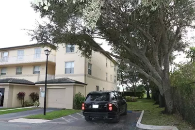 2100 Greenview Shores Boulevard, Unit #508, Wellington, FL 33414 - Photo 5